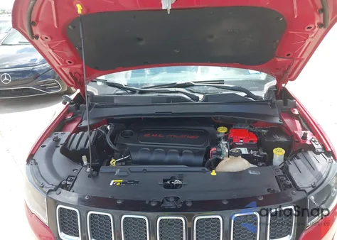 2020 Jeep Compass Sport Fwd из США, поврежденный, VIN 3C4NJCAB9LT250378